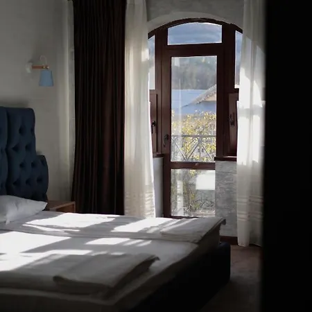 River Stone * 셰쇼리