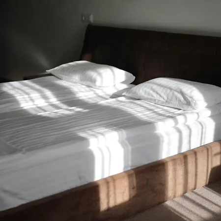 Hotel River Stone Szeszory
