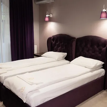 River Stone Hotel